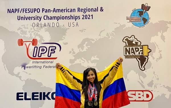 Valentina Cano en el Campeonato Panamericano de Powerlifting 2021