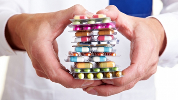 LOS MEDICAMENTOS GEN&Eacute;RICOS Y DE MARCA TIENEN LOS MISMOS EST&Aacute;NDARES DE CALIDAD