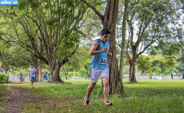 El Centro Deportivo Universitario abre sus puertas en el per&iacute;odo de vacaciones